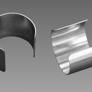 C CLIP LARGE 32MM ROLLER POLE CLIP